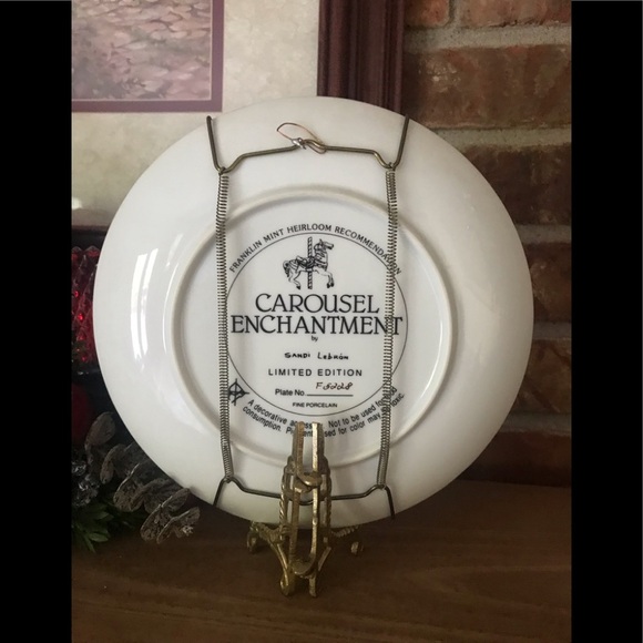 Rare Carousel Franklin Mint Heirloom Fine Porcelain Gold Limited Edition Plate - Picture 2 of 2